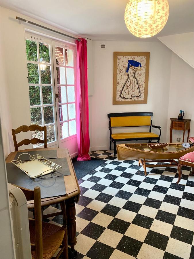 Maison Voltaire Bonsecours Bagian luar foto